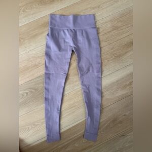 SET Active Kids Leggings in Soft Purple new without tags